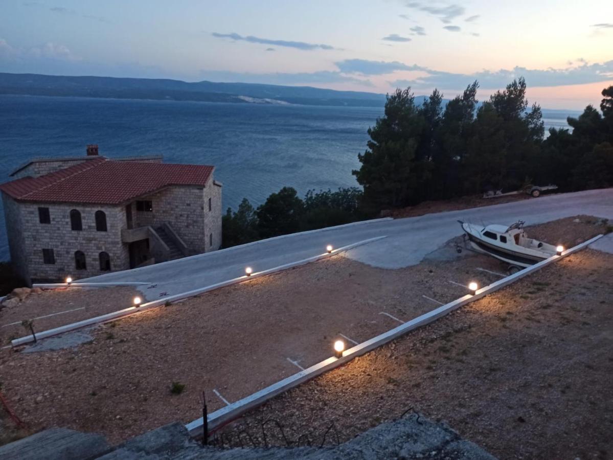 Luxury Apartments Villa Ruzmarina With New Heated Infinity Pool And Lounge Area Marusici  المظهر الخارجي الصورة
