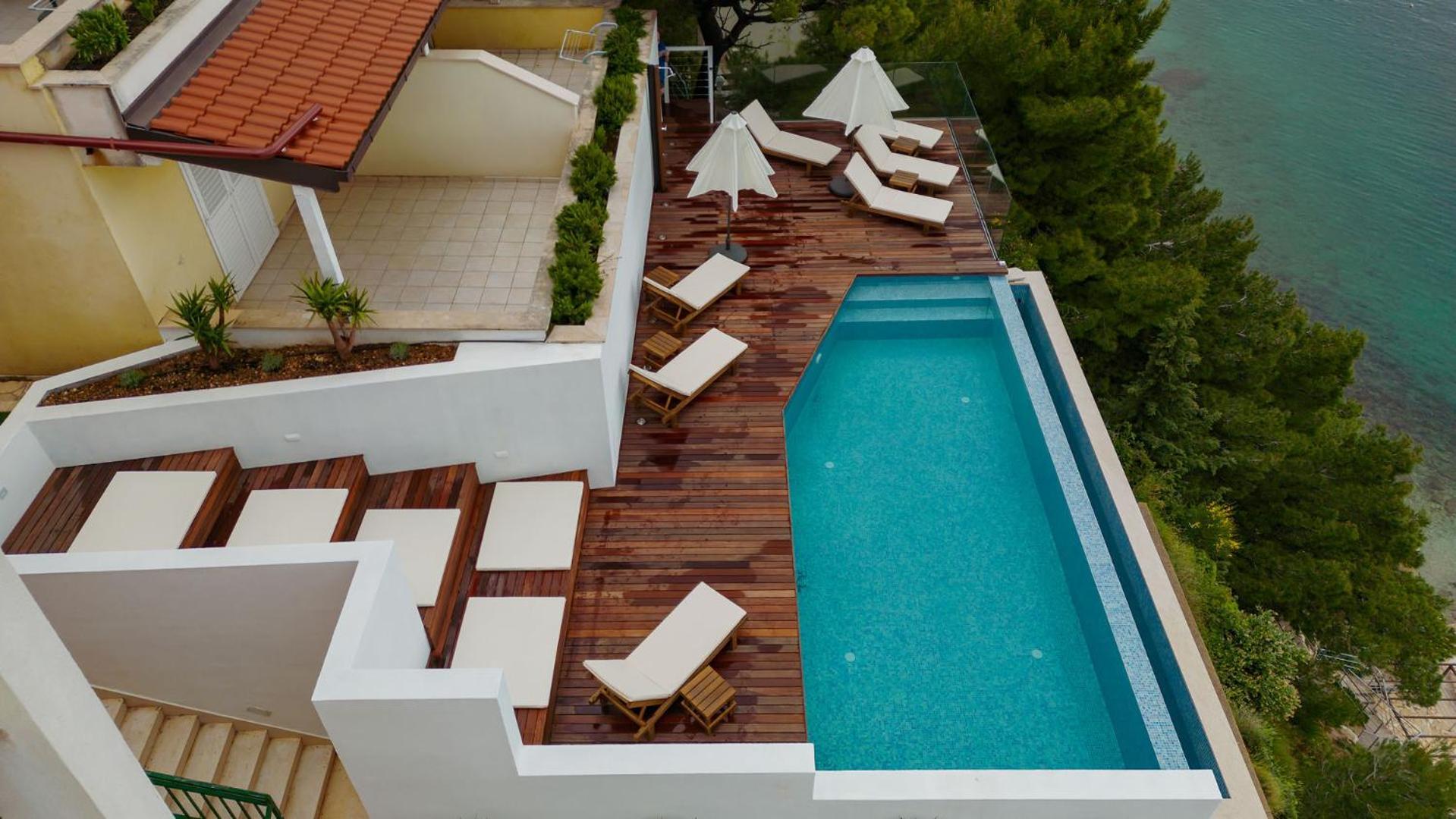 Luxury Apartments Villa Ruzmarina With New Heated Infinity Pool And Lounge Area Marusici  المظهر الخارجي الصورة